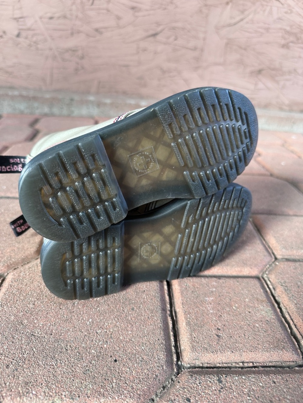 Dr Martens Air Cushion sole Metallic Silver Kids Lace-Up Ankle Boots with Black - Picture 5 of 6